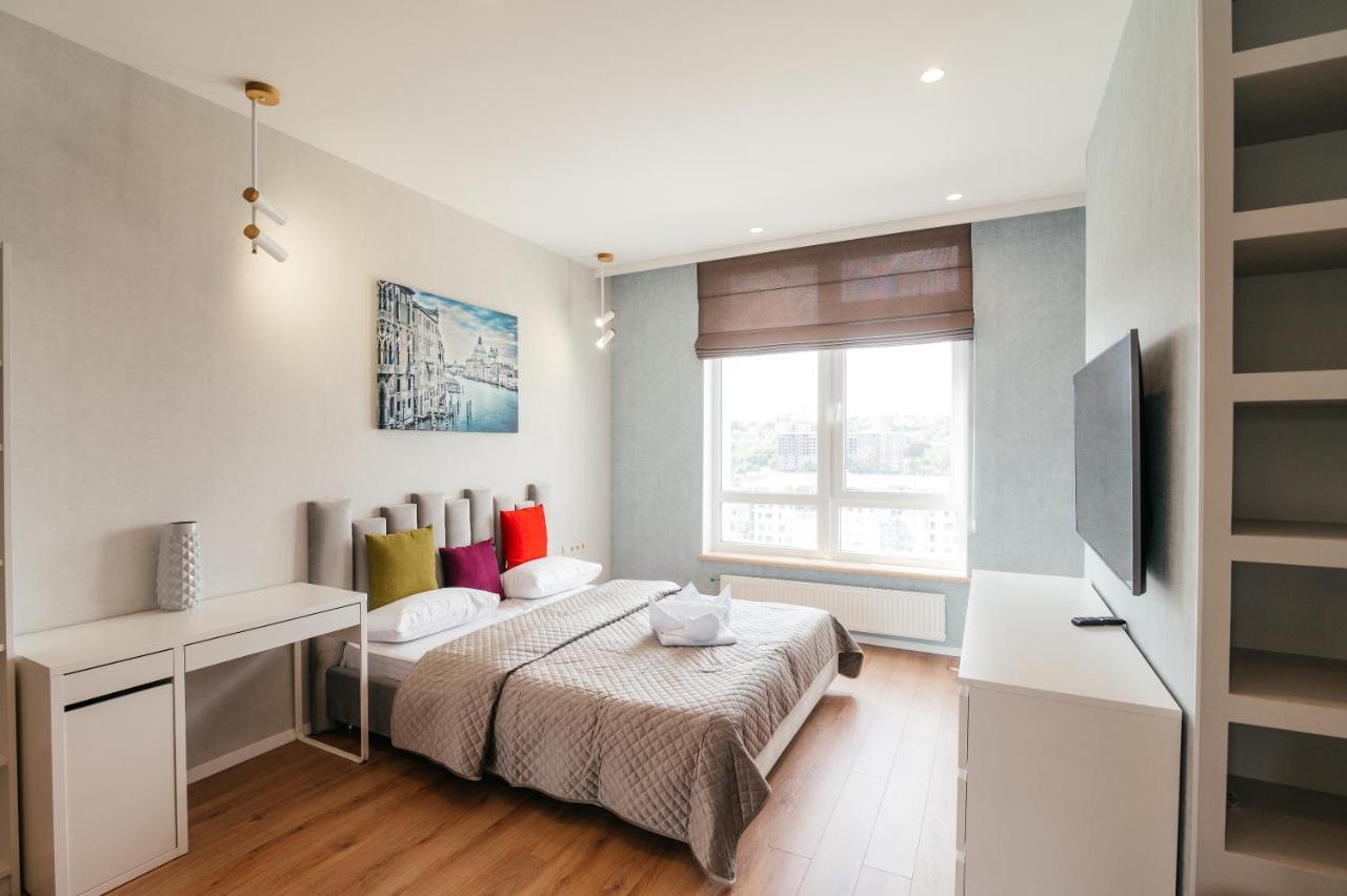 Pearl Premium Apartments 3 Kiev Eksteriør billede